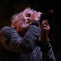 Ova lepotica je ćerka Mladena Vojičića Tife: Sara je krenula očevim stopama, otkrila da li je muzičar podržao