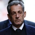 Bivši francuski predsednik Sarkozi izlazi iz zatvora