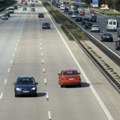 Jezivo upozorenje na auto-putu "Miloš Veliki"; "Vozilo u suprotinom smeru, zaustavite se..." VIDEO