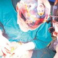 Obavljena jedinstvena operacija kod žene sa tumorom pankreasa