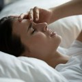 Pet razloga zbog kojih se budite sa glavoboljom