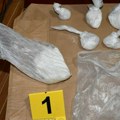 Hapšenje u Staroj Pazovi: Mladić (18) "pao" sa 32 paketića amfetamina