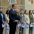 Vučić: Ulagaćemo još mnogo više u zdravstvo – stub razvoja našeg društva