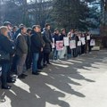 Protest maturanata Gimnazije u Vranju: SVI U BLOKADE!