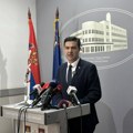 Pavlović kaže da poštuje građane kojima je vikao „ustaše“, a u maniru Sotirovski – pitanja Južnih vesti mu se ne sviđaju…