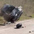 Jeziva nesreća u Hrvatskoj! Stravičan udes - automobil leteo po putu, delovi ostali razbacani... Vozač za dlaku izbegao…