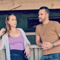 Kakva lepotica je sestra Filipa Živojinovića! Potpuno prirodna, bez trunke šminke, a bratu je najveća podrška