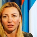 Macura: U izbegličkim kolonama 1995. godine najveći teret podneli žene, deca i stariji