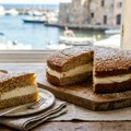 Torta koju je obožavala Brižit Bardo: Iz Sen Tropea stiže recept bez brašna koji osvaja na prvi zalogaj