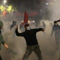 Sukobi u Prištini: Policija koristila suzavac i vodene topove, povređeno 17 osoba