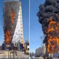 (Video) Vatra "progutala" soliter za 20 sekundi! Stravičan požar blizu Moskve, zgrada je nestala