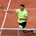 Zverev, Fis i Roča u trećem kolu RG