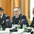 Vučić optužio policiju da učestvuje u državnom udaru. Pitali smo direktora policije šta kaže na ove optužbe
