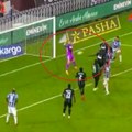 Partizan tugovao nakon njegovog odlaska, doskorašnji kapiten primio gol iz jedinog udarca u okvir na debiju