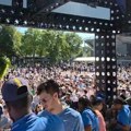 Hiljade ljudi čeka da gleda Novaka i Alkaraza: Pogledajte atmosferu ispred Artur Eša, paprene cene karata!