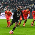 Epska bruka napadača Juventusa! Pogledajte kako je izveo penal (video)