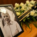 U Novom Sadu održana komemoracija nedavno tragično stradaloj Tatjani Ječmenici (foto)