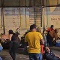 Brutalno ubistvo tokom Mundijala! Dvojica maloletnika ubila jednu osobu i ranila još šest na ulici - pucnjava i jezivi krici…