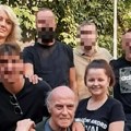 Ove slike su dokaz da Mala Cana laže o odnosu pokojnog Bajića sa ćerkama: Pevačica bila na svakom slavlju