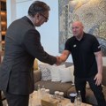 "Drago mi je što ljudi poput njega prepoznaju potencijal Srbije": Predsednik Vučić se sastao sa Dejnom Vajtom iz UFC-a