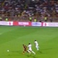 Crnogorci će sanjati Srbina: Golman superligaša izveo asistenciju kod gola za pamćenje! (video)