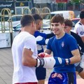 Novi Sad u znaku sporta! Projekat "Treniraj sa šampionima" održan ispred SPENS-a, UFC borci prenosili znanje