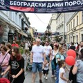 Pun grad dečje cike i radosti Drugog dana manifestacije "Beogradski dani porodice" centar prestonice vrveo od ljudi