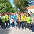 Dan bez automobila u Negotinu: Đaci promovisali zdrav život i čistu životnu sredinu (foto)