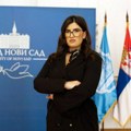 Dina Vučinić: Lažnom patrioti Tubiću je Novi Sad slobodan samo onda kad se on i njegovi kompanjoni dočepaju fotelje