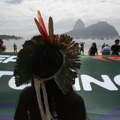 Aktivisti u Rio de Žaneiru, uoči samita G20, praznim tanjirima skrenuli pažnju na 733 miliona gladnih u svetu