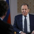 Lavrov u intervjuu s Karlsonom uporedio Kosovo i Krim i optužio SAD za nedoslednost