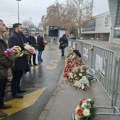 VIDEO: Novosadska opozicija odala počast stradalima kod Železničke stanice povodom 40 dana od tragedije