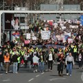 Jesu li studentski protesti u Srbiji 'obojena revolucija' kako tvrde vlasti