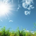 Toplotni talas nastavlja da zapljuskuje Srbiju: Na snazi narandžasti meteoalarm, za vikend će biti još toplije