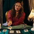 Romski horoskop za jul 2025: Štit otkriva gorku tajnu, Venac se neočekivano raduje, Zvezdi se sudbina javlja u snu