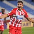 Spektakl! Zvezdino dete postiglo gol sa pola terena protiv bivšeg šampiona Engleske
