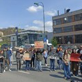 Protest studenata u Sarajevu: Traže grejanje, toplu vodu i sigurnost u domovima