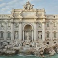 Od februara 2026. naplaćuje se prilaz Fontani di Trevi u Rimu