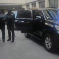 (Video) Saslušanje osumnjičenih za reketiranje na Vračaru: Pod najjačim merama obezbeđenja sprovedeni u prostorije VJT