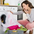 Slučajno ste ofarbali veš prilikom pranja? Jedan brzi trik može skoro sve da popravi