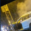 (Video) Žestok sudar u Futogu: Delovi automobila rasuti po putu, otežan saobraćaj na ulazu u mesto iz pravca Begeča