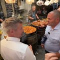 Peter Mađar poliven vinom na manifestaciji Dani berbe (VIDEO)