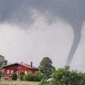 Ponovo tornado u Italiji: Superćelijska oluja napravila dramatične prizore (foto)