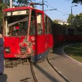 Sudar tramvaja i autobusa na Trošarini, desetoro povređenih, dve osobe teže