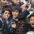Zatvoren prelaz Rafa: "Nijedan kamion sa pomoći nije ušao u Gazu posle isteka primirja"