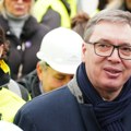 Vučić: Porodilja koja je sa svojim slučajem izašla u javnost spasila mnogo druge dece