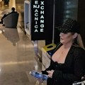 Pevačica (39) se razvela nakon dve godine braka, a bivšem mužu proverala telefon dok je spavao: Zbog ovog se gorko kajala