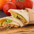 Započnite leto sočnom tortiljom sa piletinom: Priprema se za 15 minuta, a ukus se dugo pamti