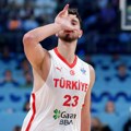 Turska rutinski protiv Poljske: Atamanova selekcija za korak bliža medalji! Krenuo mitrovićevim stopama: Još jedno Partizanovo…