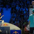 (VIDEO) Medvedev vređao sudiju: Mogao bi malo mozak da koristiš!